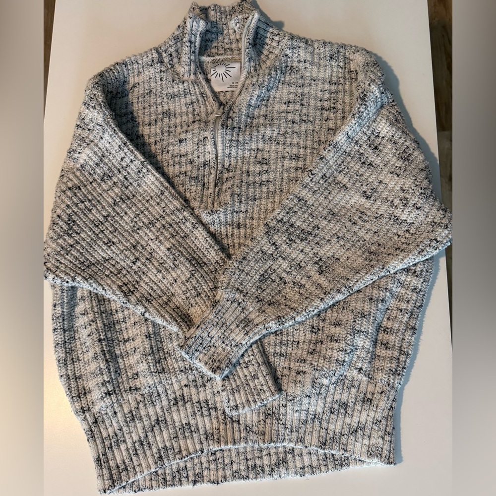 Aerie  Speckled Gray Zip-Up Sweater